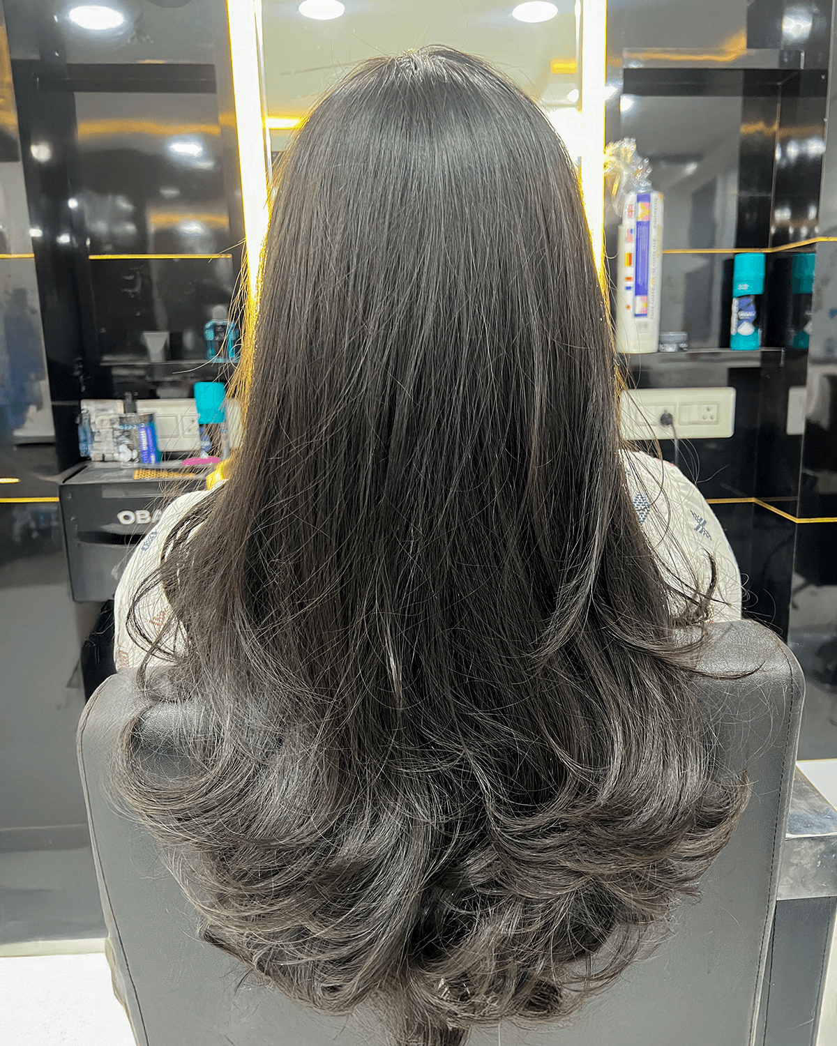 The Ultimate Guide to Layer Cuts – For Every Hair Type & Length