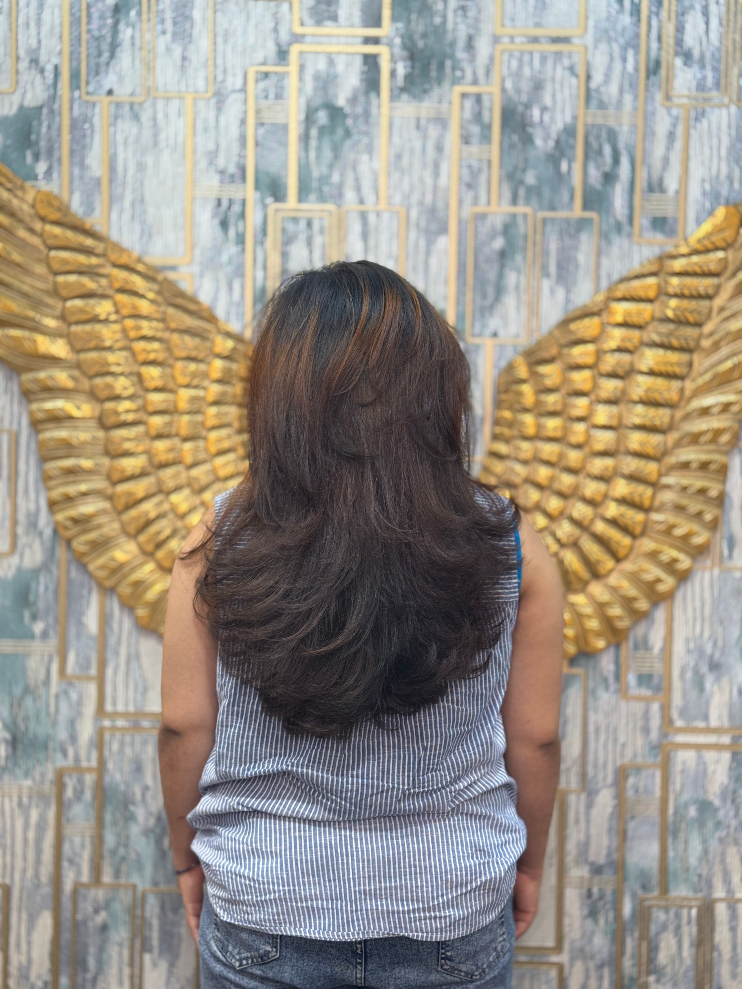 Transform Your Look with Layer Cut and Highlights