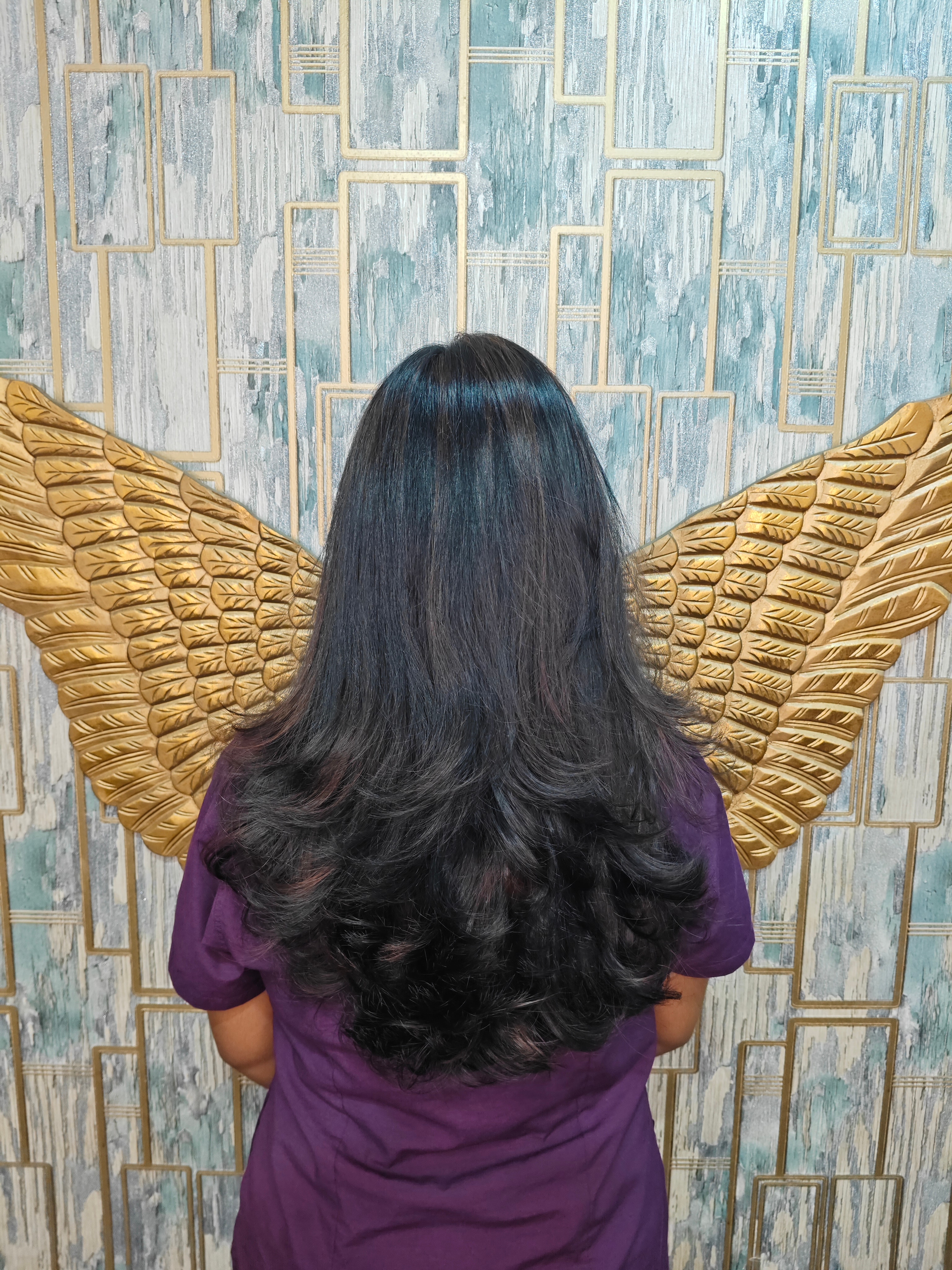 Layer Cut with Feathered Ends in Anna Nagar, Chennai – Marvel Salon