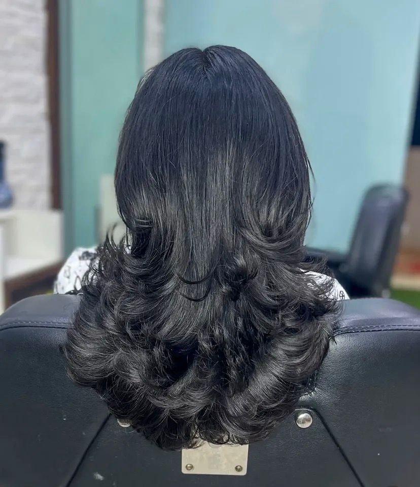 Marvel Salon Manapakkam Top Salon for Trendy Layer Cut in Chennai