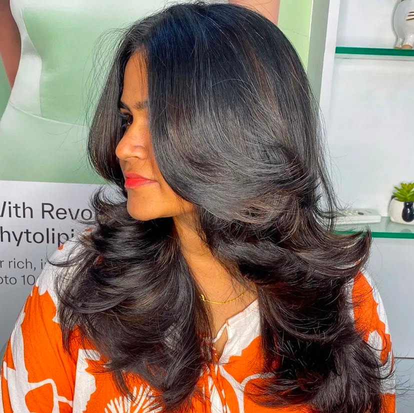 Layer Cut at Marvel Salon Thoraipakkam – Trendy Layers for Volume, Style & Confidence